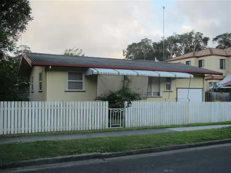 Second view of Homely house listing, 8 Bright Ave, Labrador QLD