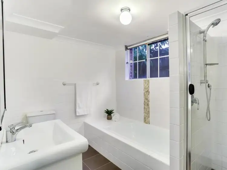 Seventh view of Homely house listing, 19 Thorpe St, Balmoral QLD