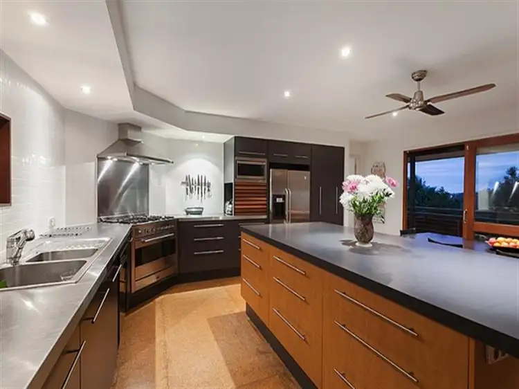 Second view of Homely house listing, 25 Hackett St, Ashgrove QLD
