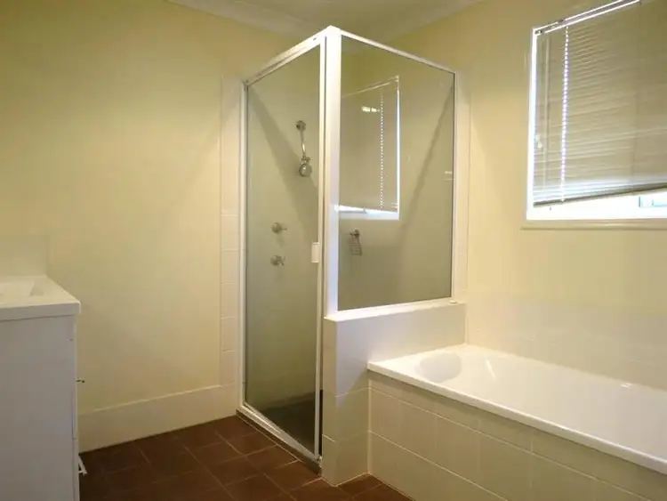 Seventh view of Homely unit listing, 14/24 Riverview St, Emerald QLD