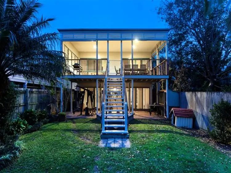 Fifth view of Homely house listing, 10 Tennyson St, Bulimba QLD