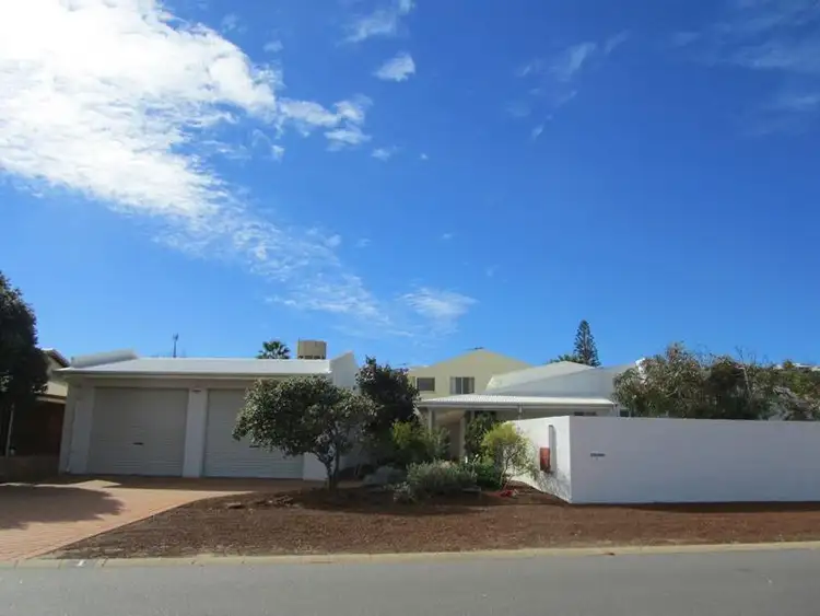 Sixth view of Homely house listing, 1 Lawson Pl, Tarcoola Beach WA