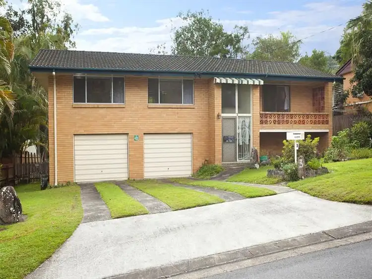 3 Pangela St, The Gap QLD