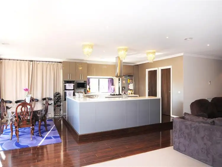 Sixth view of Homely house listing, 2 Flora Park Way, Carrum Downs VIC