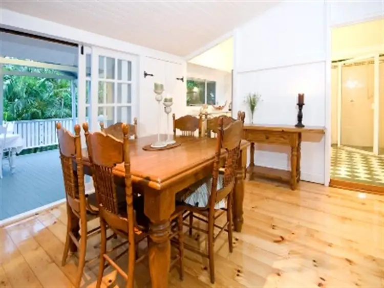 Sixth view of Homely house listing, 28 Maynard St, Woolloongabba QLD