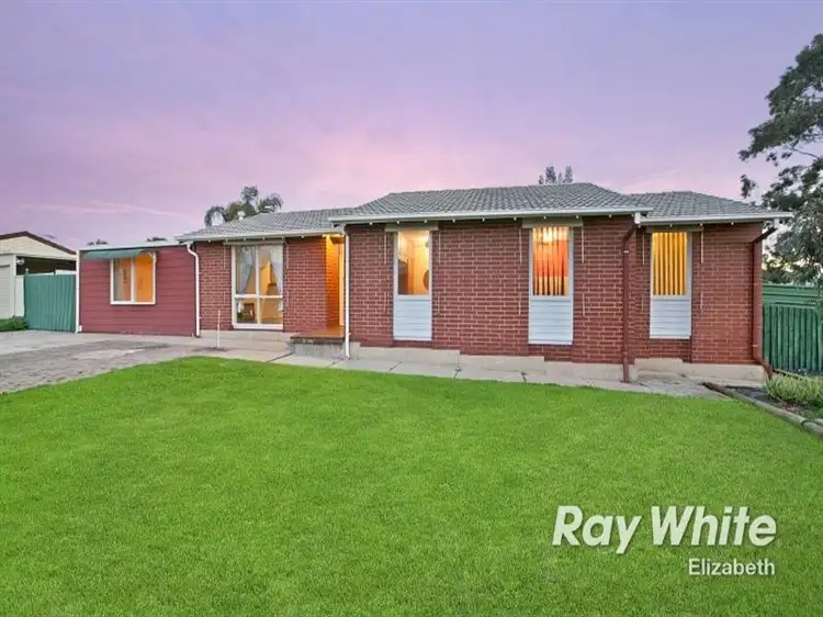 6 Chowilla Ct, Craigmore SA