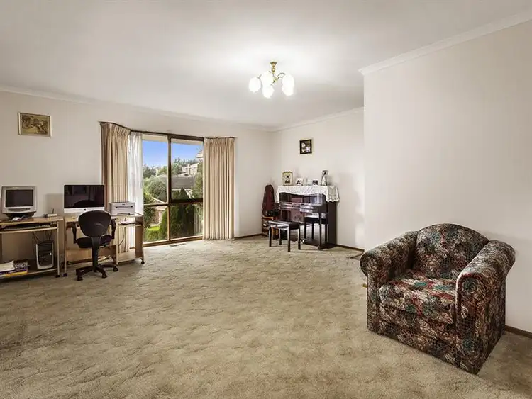 Fifth view of Homely house listing, 9 Shelley Ct, Templestowe VIC