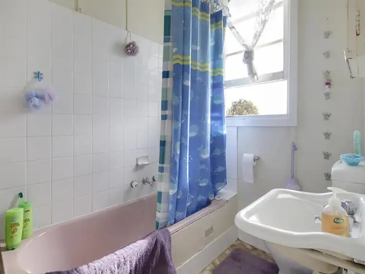 Third view of Homely house listing, 75 Finlay Rd, Goulburn NSW