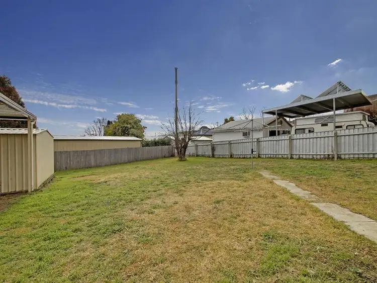 Sixth view of Homely house listing, 75 Finlay Rd, Goulburn NSW