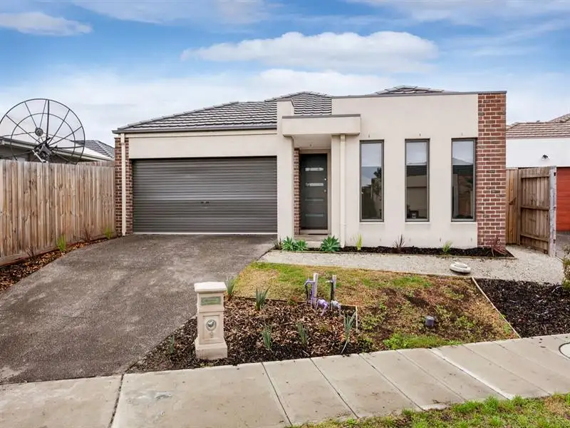 Main view of Homely house listing, 9 Lapis Ch, Epping VIC