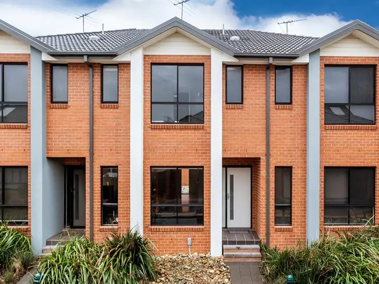 Main view of Homely house listing, 5 Bacchus Dr, Epping VIC