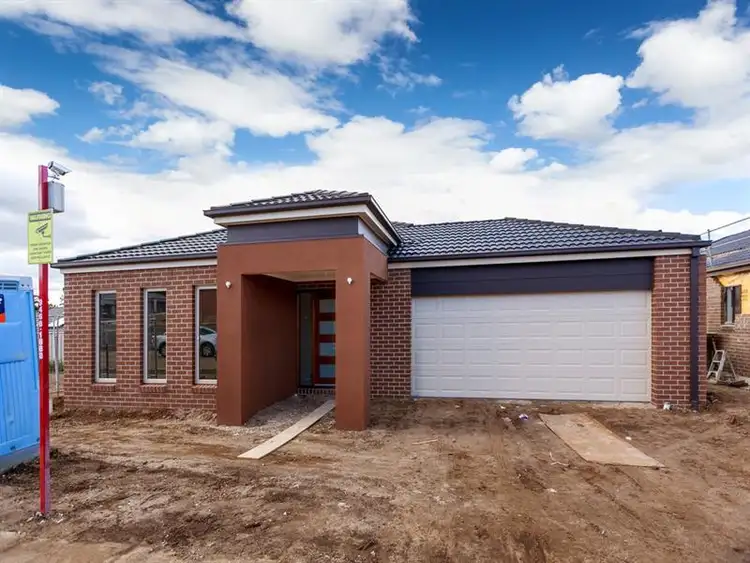 3 Freedom St, Doreen VIC