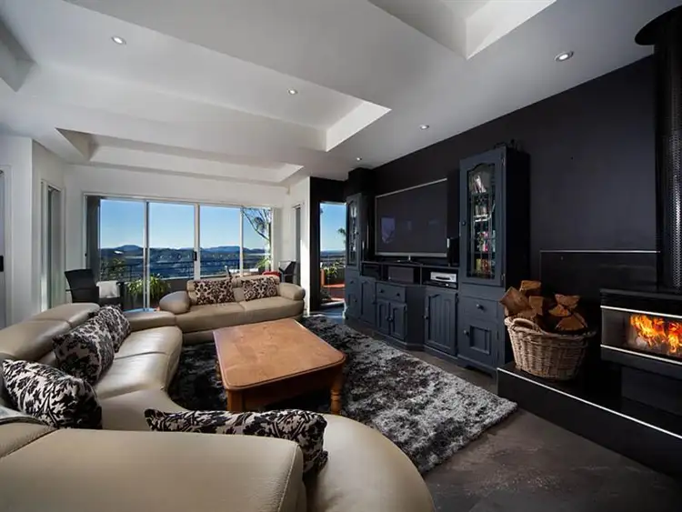 21 View Rd, Wentworth Falls NSW