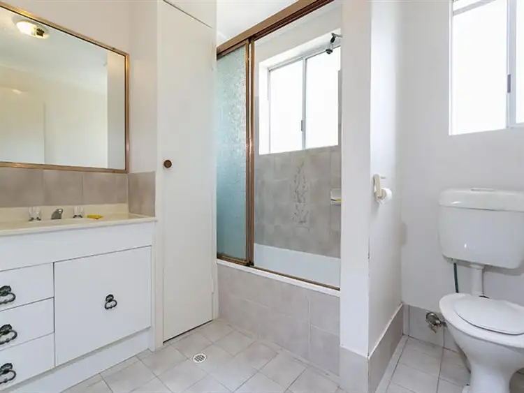 Sixth view of Homely apartment listing, 2/61 Haig St, Gordon Park QLD