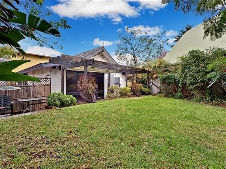 Second view of Homely house listing, 2/6 Skene Pl, Belrose NSW