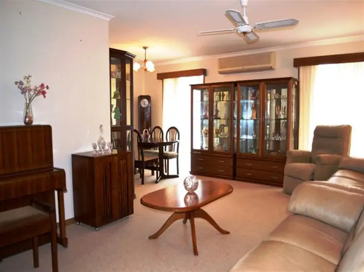 10 Meledie Ave, Kawungan QLD