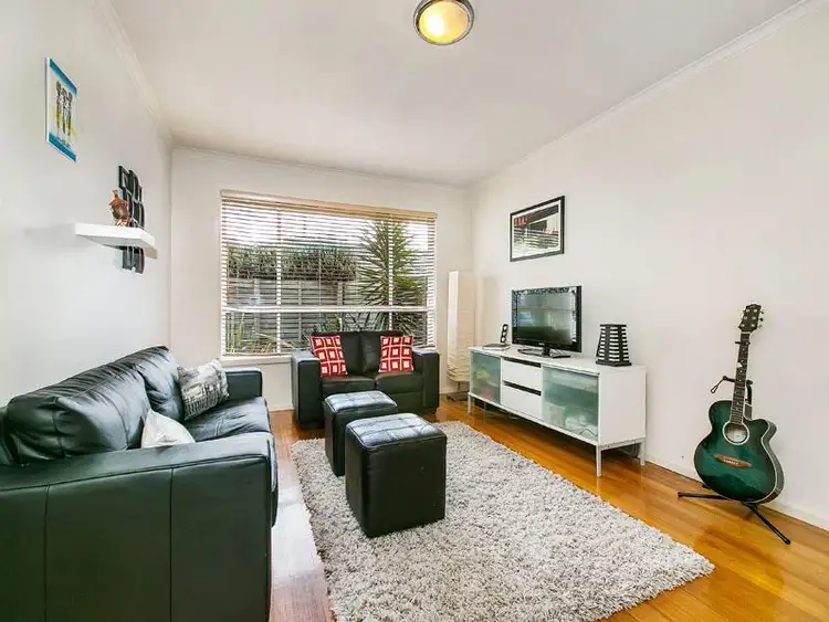 Second view of Homely unit listing, 304C Warrigal Rd, Cheltenham VIC