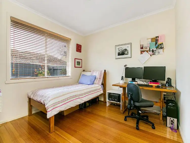 Sixth view of Homely unit listing, 304C Warrigal Rd, Cheltenham VIC