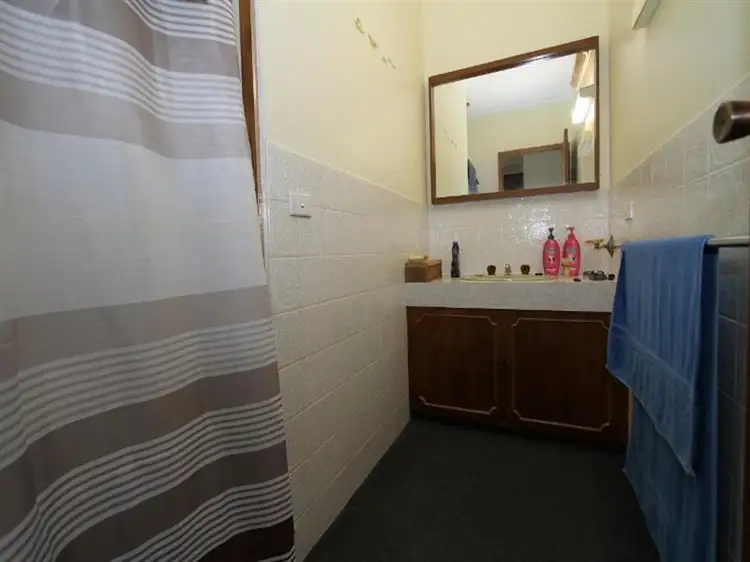 Sixth view of Homely house listing, 2/24 Reception Ave, Strathdale VIC