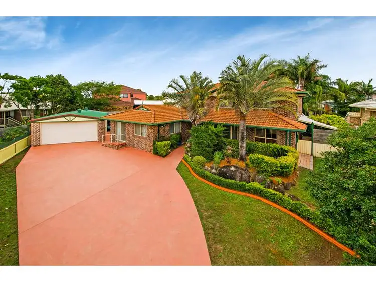 3 Lapage Pl, Wishart QLD