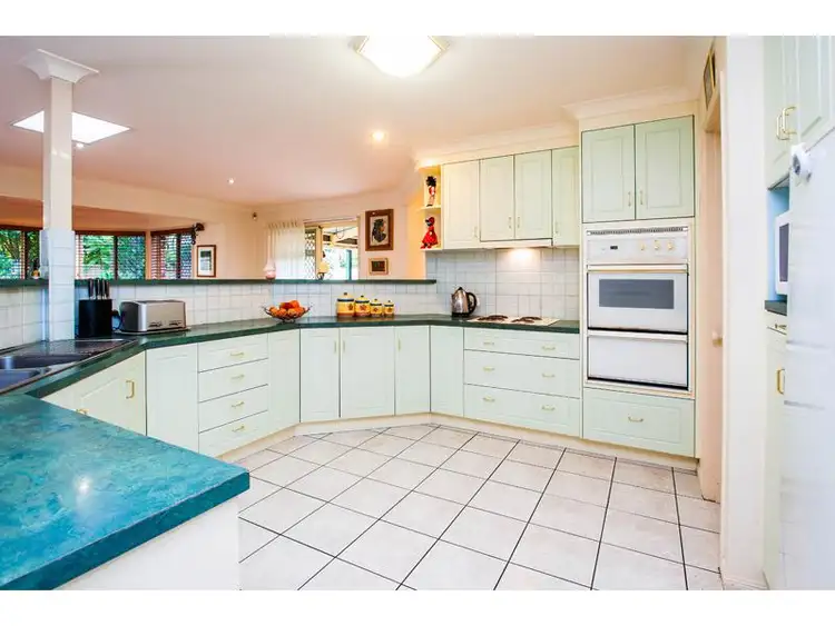 Fifth view of Homely house listing, 3 Lapage Pl, Wishart QLD