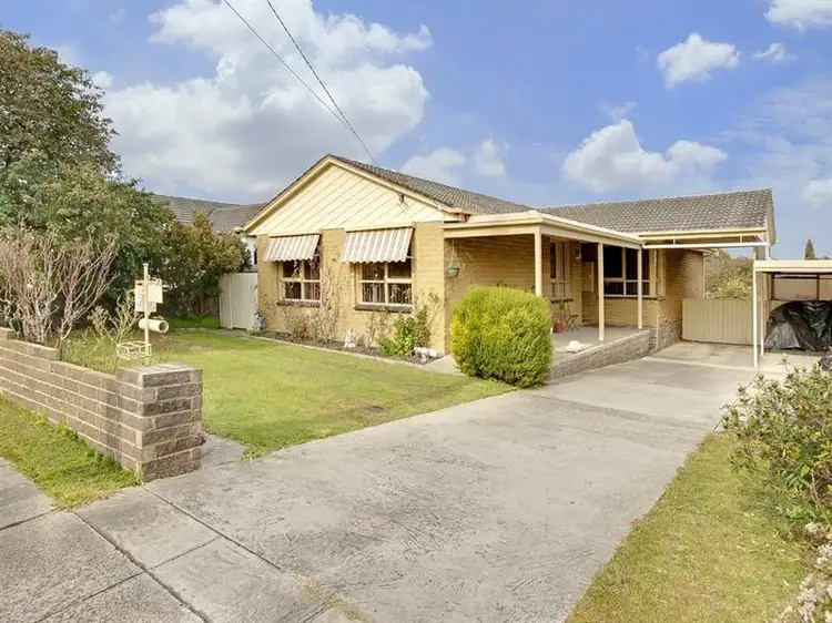 5 Fifth Ave, Rowville VIC