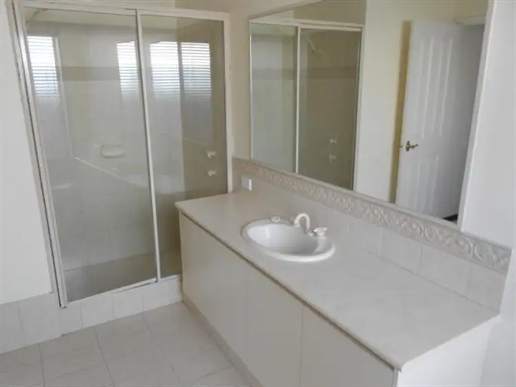Sixth view of Homely house listing, 3 Durban Way, Quinns Rocks WA