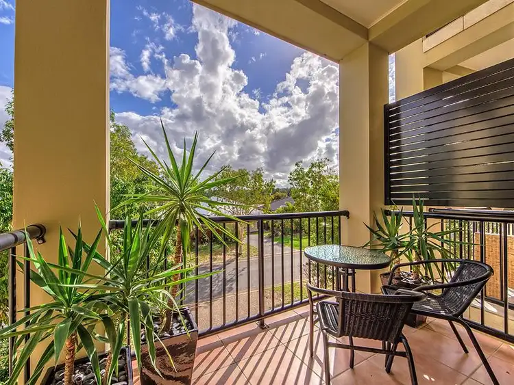 Seventh view of Homely other listing, 2/14 Mulgrave Cres, Varsity Lakes QLD