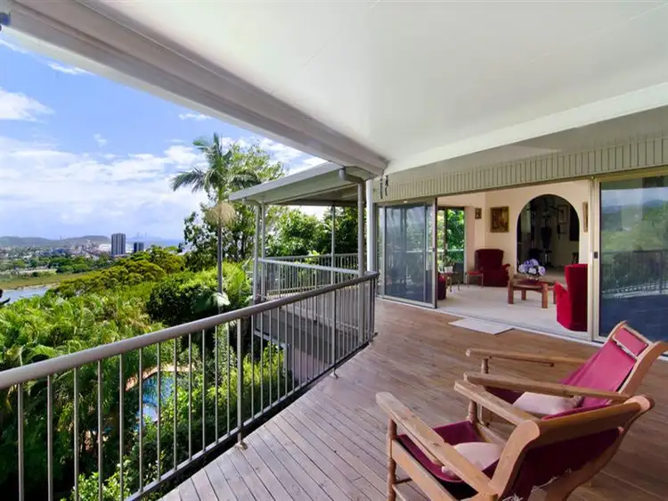 24 Pall Mall Ave, Currumbin QLD