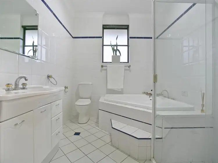 Fifth view of Homely house listing, 9 Mooloola Way, West Lakes Shore SA