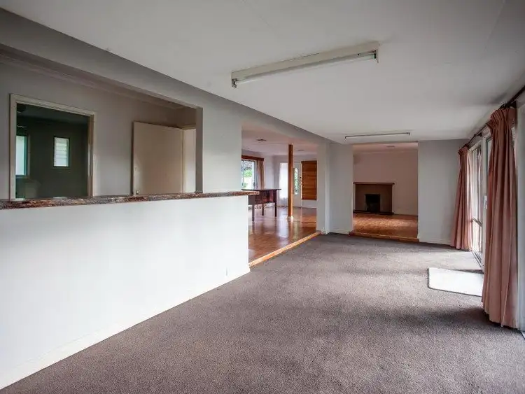 Seventh view of Homely house listing, 3 Kiandra Ct, Frankston VIC