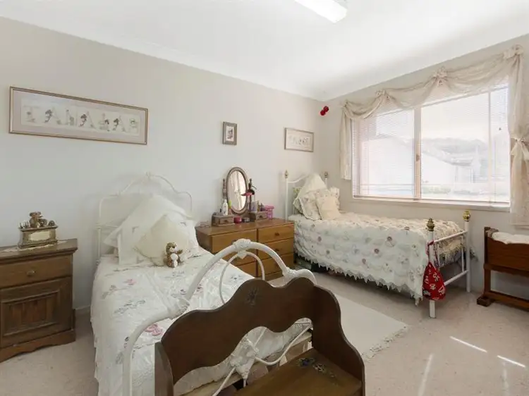 Fifth view of Homely house listing, 20 Agapantha Tce, Woonona NSW