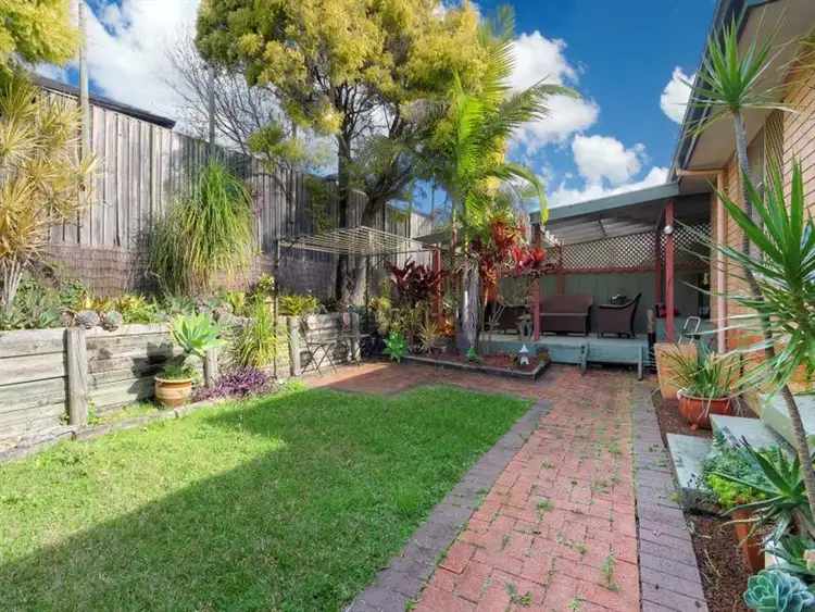 Seventh view of Homely house listing, 20 Agapantha Tce, Woonona NSW