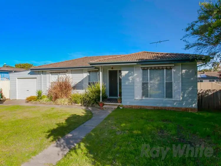 4 Robina Dr, Hillsborough NSW