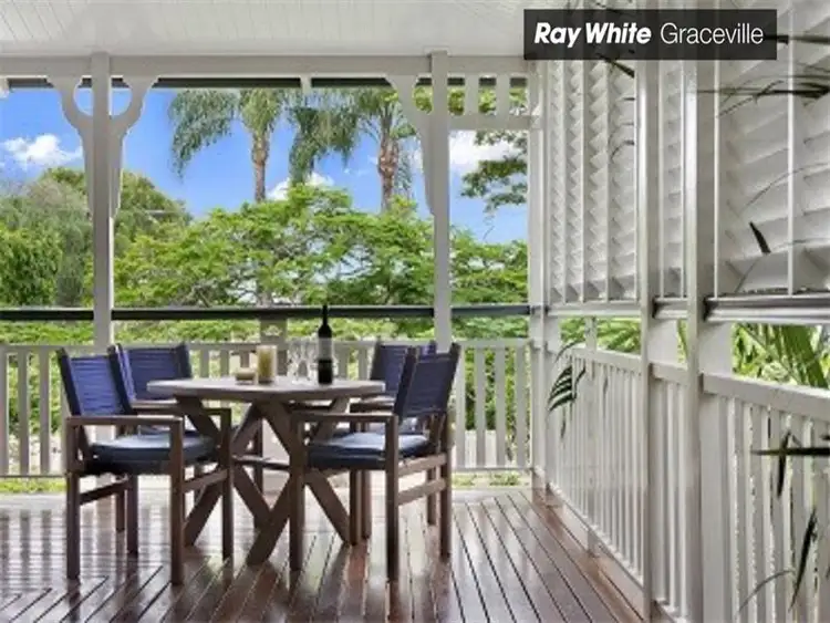 63 Verney Road W, Graceville QLD