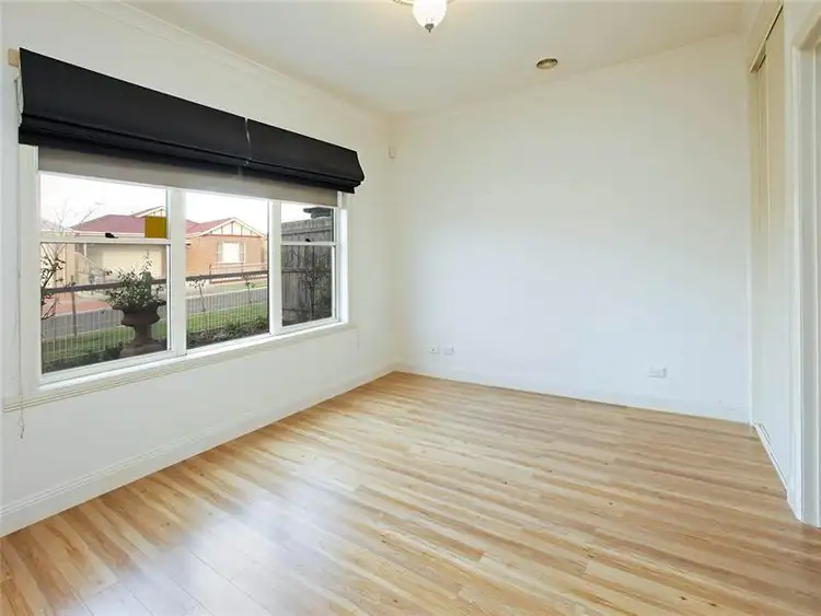 Fifth view of Homely house listing, 3 Maria Ct, Lara VIC