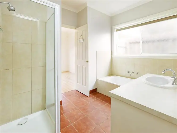 Sixth view of Homely house listing, 3 Maria Ct, Lara VIC