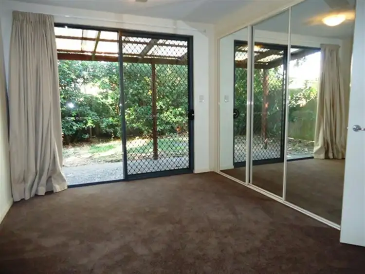 Third view of Homely unit listing, 4/27 Riddell St, Bulimba QLD
