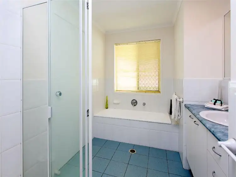 Seventh view of Homely house listing, 8 Sommerville Pl, Chermside West QLD