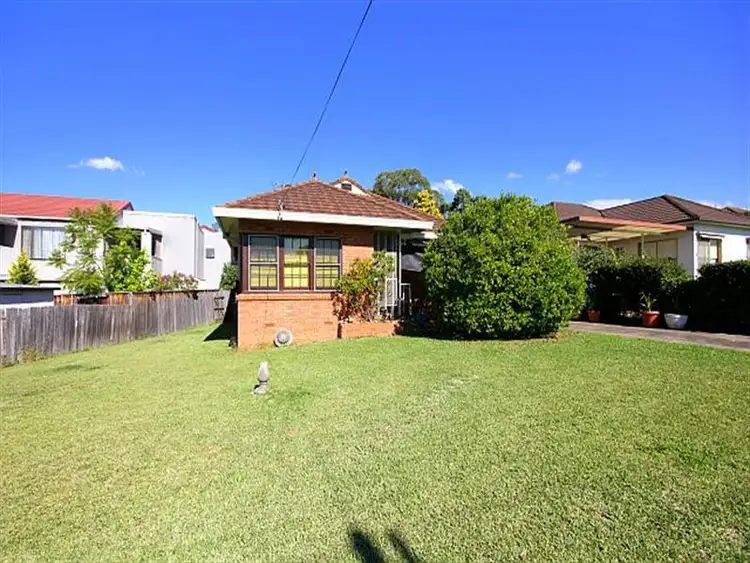 1 Kenward Ave, Chester Hill NSW