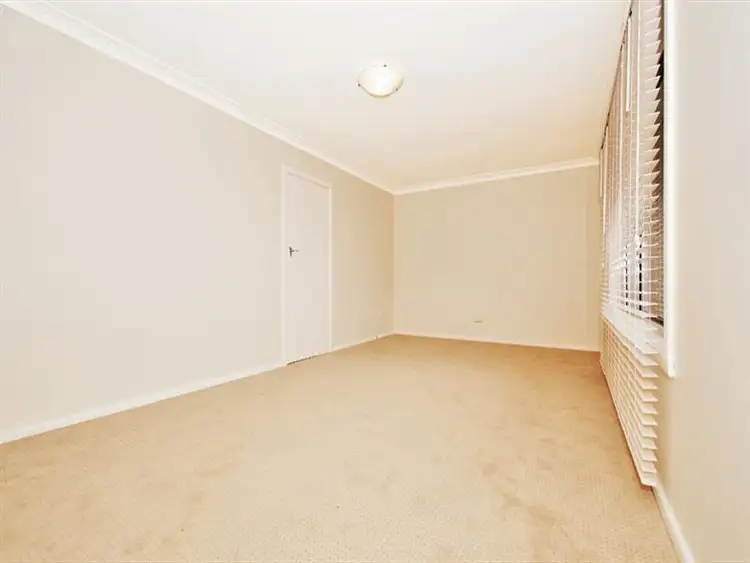 Fourth view of Homely house listing, 2/7 Kincumber Dr, Croydon VIC