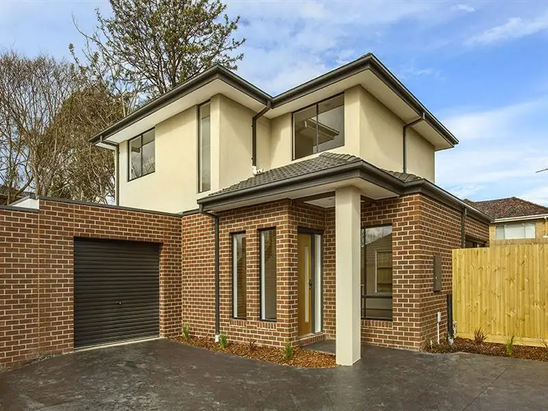Main view of Homely townhouse listing, 2/18 Ascot St, Doncaster East VIC