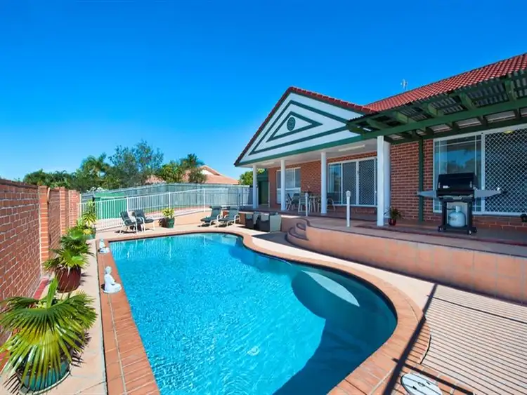 53 Monterey Keys Dr, Helensvale QLD