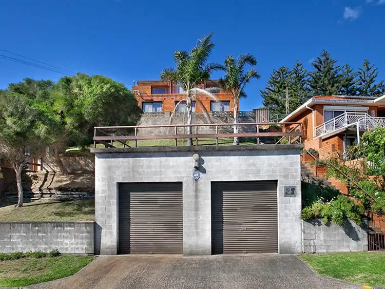 Second view of Homely house listing, 82 Hassan St, Lake Heights NSW