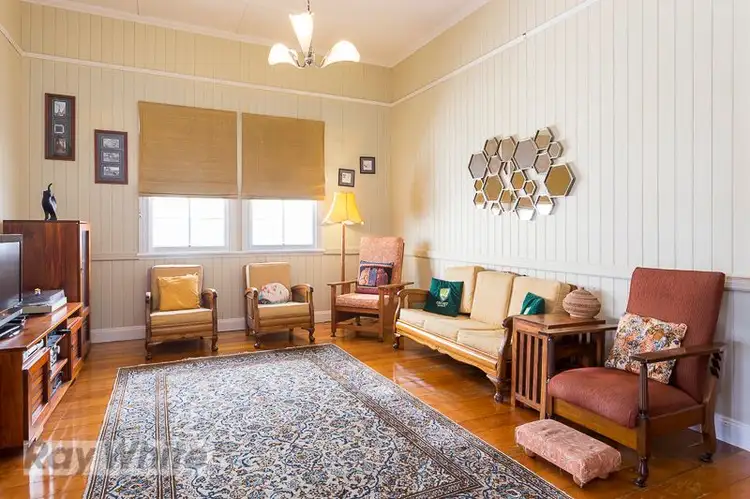 73 Broadway Street, Woolloongabba QLD 4102