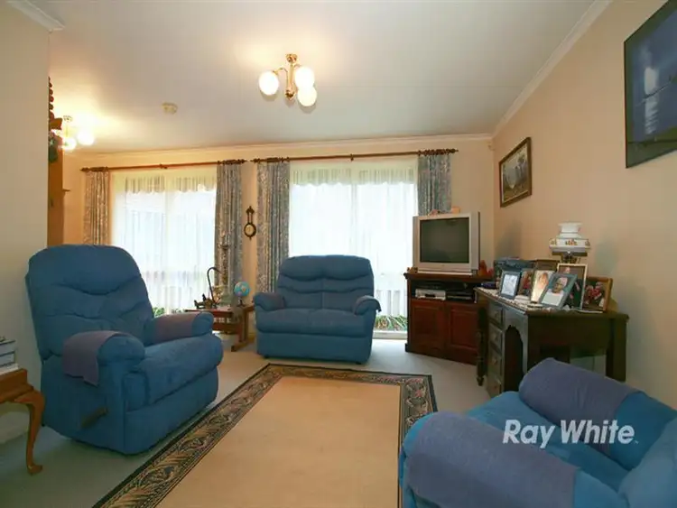 Seventh view of Homely house listing, 13 Peppercorn Ct, Cranbourne North VIC