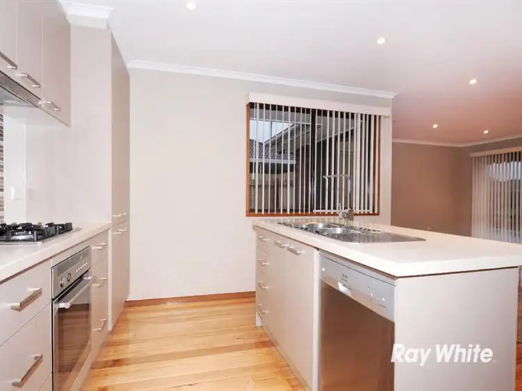 1/92 Monahans Rd, Cranbourne VIC
