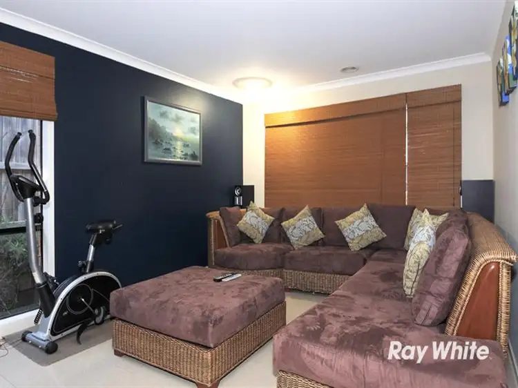 Fifth view of Homely house listing, 10 Yellowbox Cres, Lyndhurst VIC