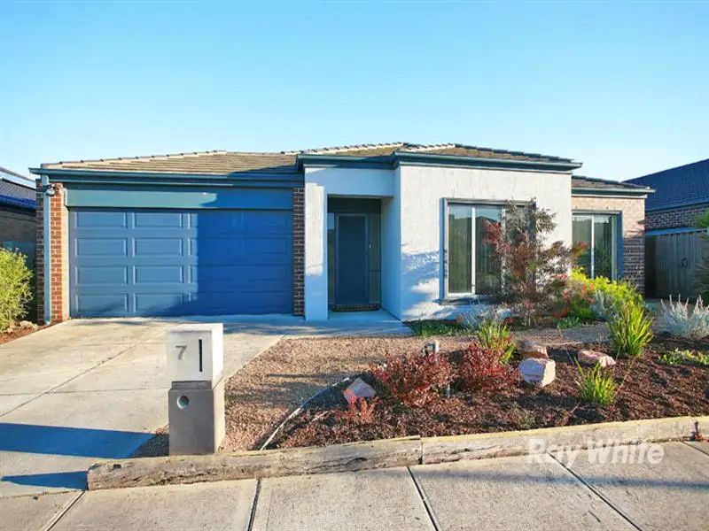 Main view of Homely house listing, 7 Alpine Heath Way, Lyndhurst VIC