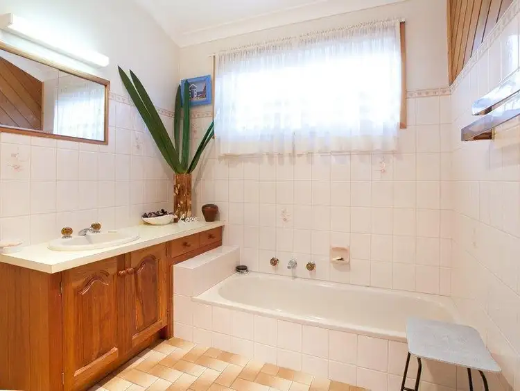 Fifth view of Homely house listing, 8 Crestview Ct, Rye VIC